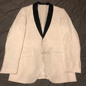 Men’s special occasion dinner jacket